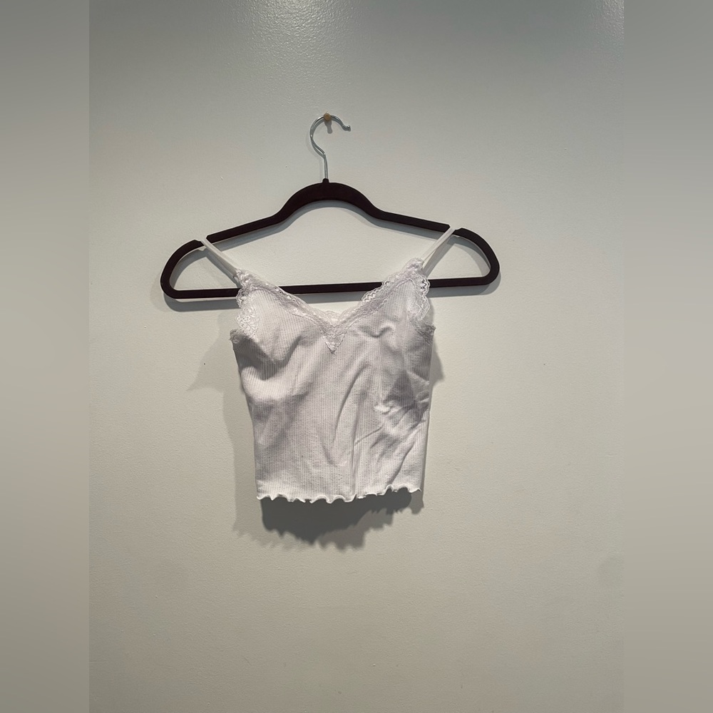 White lace tank top